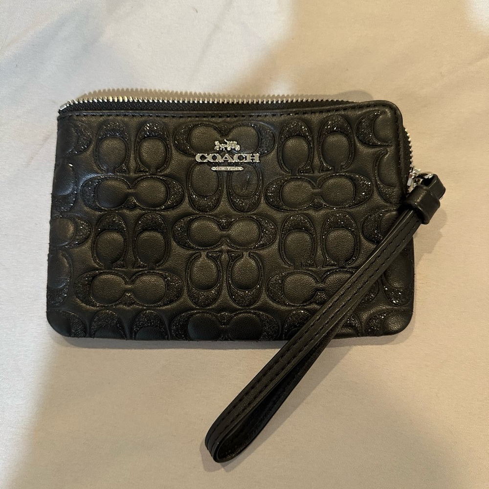 Coach corner zip wristlet with glitter signature